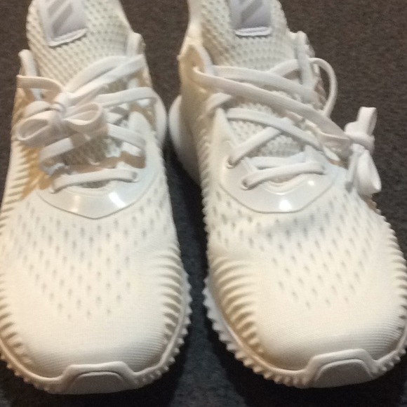 alphabounce shoe
